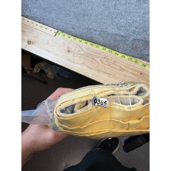 VTG 90s Polo Ralph Lauren Tyler Chino Shorts Mens 34 Yellow Pleated Golf Retro - Picture 8 of 8